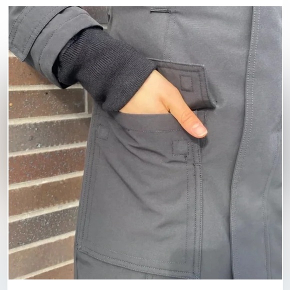 Aritzia TNA Bancroft Parka Down Winter Jacket Black L - Picture 7 of 13